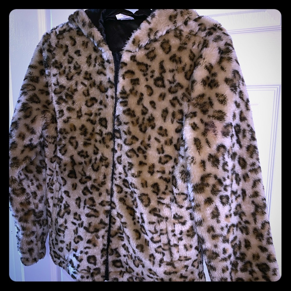 Leopard print fur jacket. Cheetah george.
